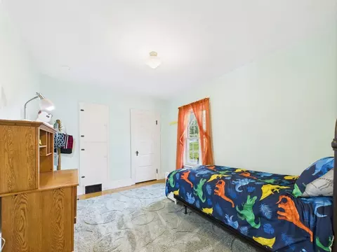 7 Wall St, Uxbridge, MA 01569 photo 10