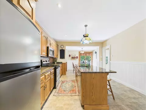 7 Wall St, Uxbridge, MA 01569 photo 21