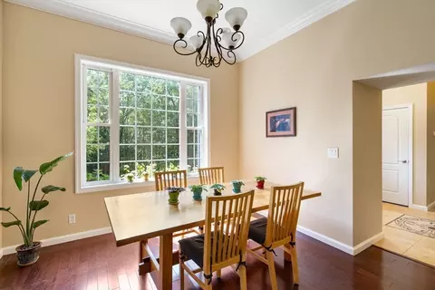 Dining - 334 Southampton Rd, Westhampton, MA 01027 photo 1 of 3
