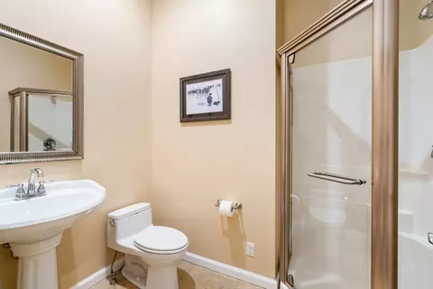 Bath - 334 Southampton Rd, Westhampton, MA 01027 photo 4 of 5