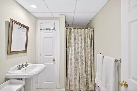 87 Bayshore Dr, Mashpee, MA 02649 photo 29