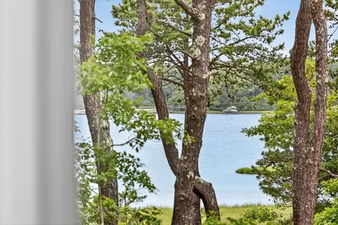 87 Bayshore Dr, Mashpee, MA 02649 photo 17