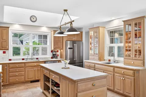 87 Bayshore Dr, Mashpee, MA 02649 photo 11