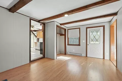 Entry Way - 112 Casey Dr, Chicopee, MA 01020 photo 3 of 5