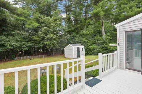 4 Siesta Dr, Wareham, MA 02576 photo 9