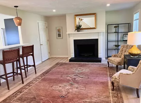 64 Peabody Rd #G, Shirley, MA 01464