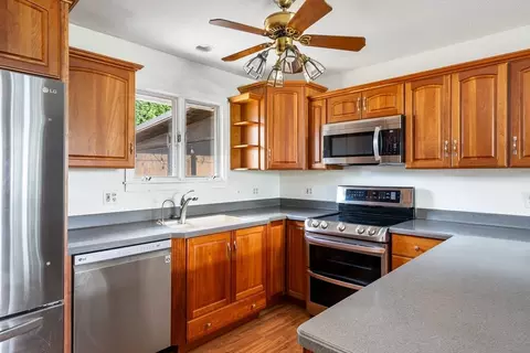 9 Sandra Rd, Easthampton, MA 01027 photo 12