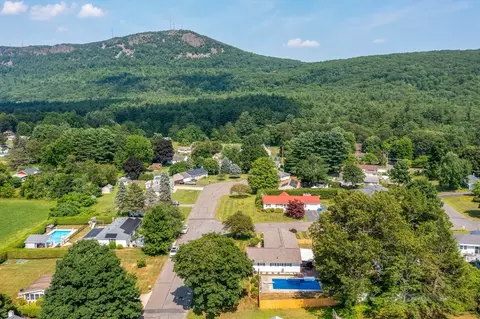 9 Sandra Rd, Easthampton, MA 01027 photo 42