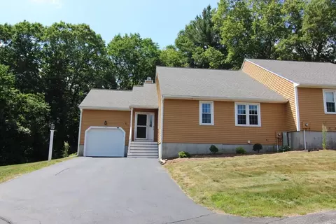 192 Laurelwood Dr #192, Hopedale, MA 01747
