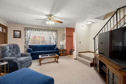 93 Strong St, Springfield, MA 01104 photo 18