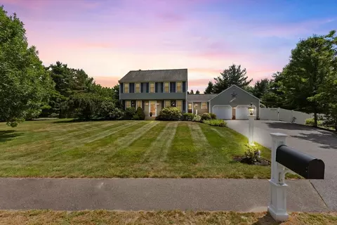 199 Brook Bend Rd, Hanson, MA 02341