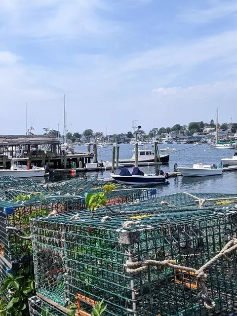View/Area - 5 Pirates Ln #B, Gloucester, MA 01930 photo 2 of 3