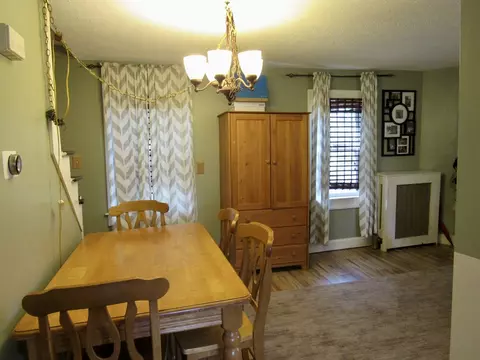 Dining - 125 Maple St, West Springfield, MA 01089 photo 3 of 3