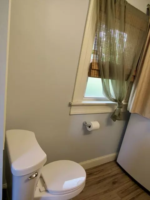 Bath - 125 Maple St, West Springfield, MA 01089 photo 2 of 3