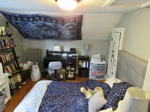 Bedroom - 125 Maple St, West Springfield, MA 01089 photo 5 of 6