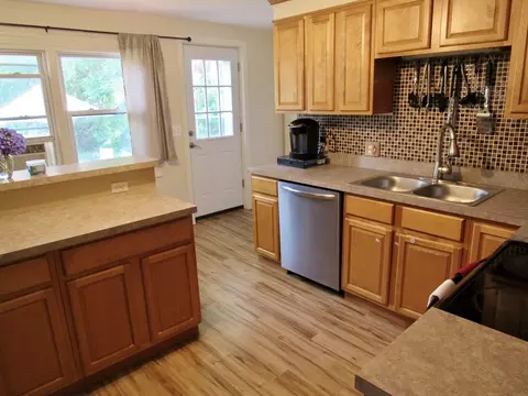 Kitchen - 125 Maple St, West Springfield, MA 01089 photo 4 of 4