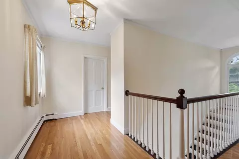 Entry Way - 4 Dalton Ave #3, Gloucester, MA 01930 photo 2 of 2