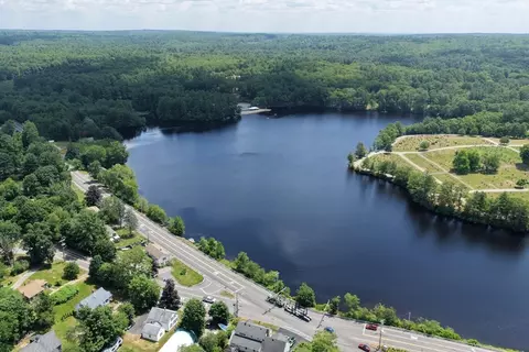 View/Area - 130 High St, Upton, MA 01568 photo 1 of 8