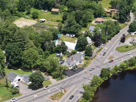 View/Area - 130 High St, Upton, MA 01568 photo 6 of 8