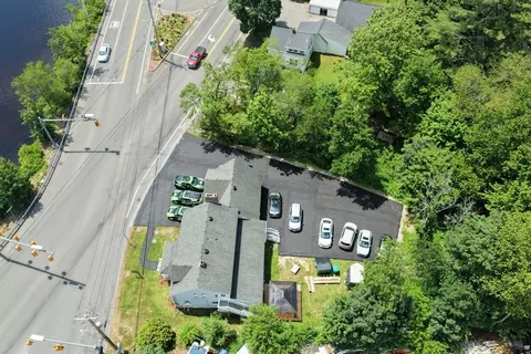 Exterior - 130 High St, Upton, MA 01568 photo 2 of 2