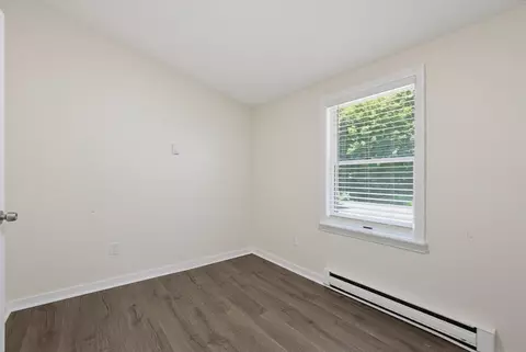 Bedroom - 130 High St, Upton, MA 01568 photo 7 of 17