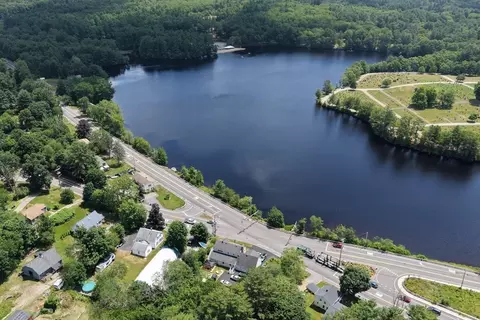 View/Area - 130 High St, Upton, MA 01568 photo 5 of 8