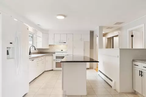 33 Durso Ave, Lawrence, MA 01843 photo 10