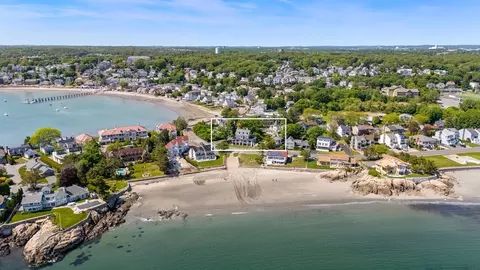 152 Puritan Rd, Swampscott, MA 01907