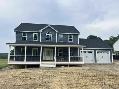 553 Neck Rd, Lancaster, MA 01523