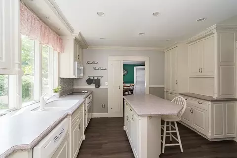 39 Park Ave, Webster, MA 01570 photo 8