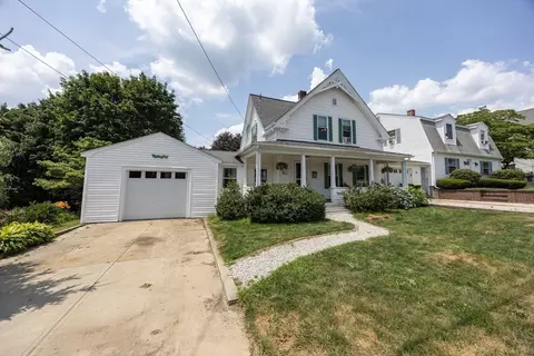 36 Ruggles St, Franklin, MA 02038