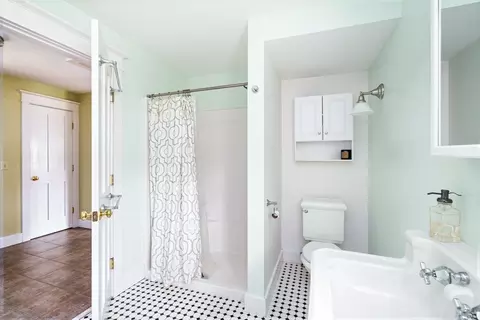 50 Williston Ave, Easthampton, MA 01027 photo 11