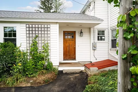50 Williston Ave, Easthampton, MA 01027 photo 3