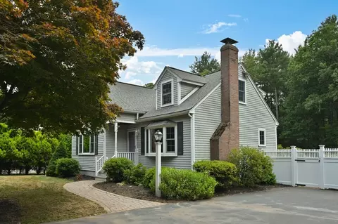 498 Park St, North Reading, MA 01864