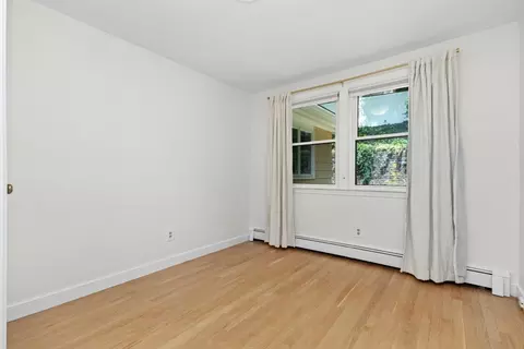 Bedroom - 17 Kerrydale, Needham, MA 02492 photo 6 of 7