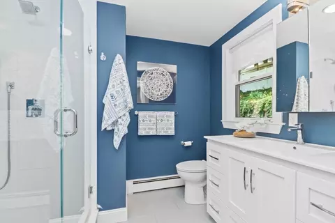 Bath - 17 Kerrydale, Needham, MA 02492 photo 1 of 2