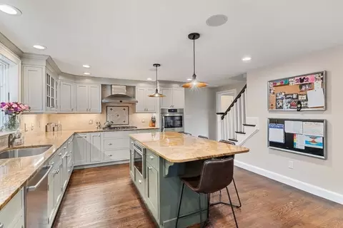 Kitchen - 21 Hickory Rd, Wellesley, MA 02482 photo 4 of 5