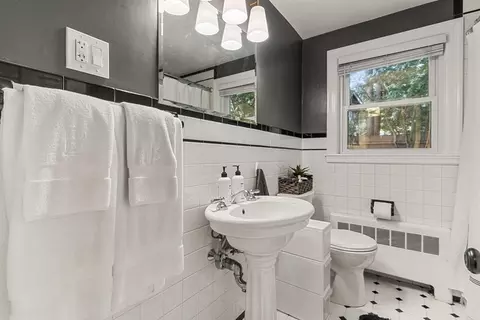 Bath - 21 Hickory Rd, Wellesley, MA 02482 photo 1 of 2