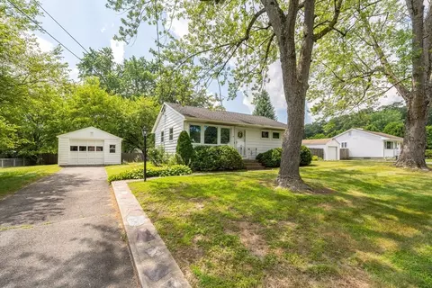 24 Higgins St, Springfield, MA 01108 photo 29