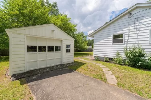 24 Higgins St, Springfield, MA 01108 photo 27