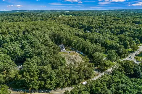 223 South St, Northborough, MA 01532