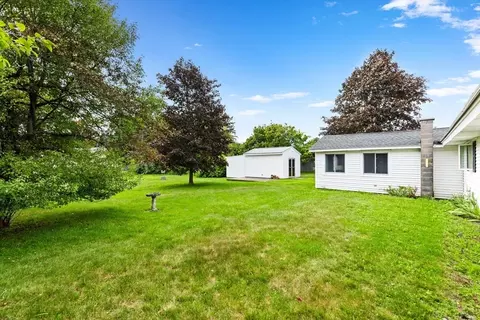 Exterior - 11 Amherst St, Danvers, MA 01923 photo 3 of 4