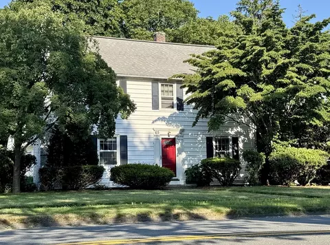 65 Laurel St, Longmeadow, MA 01106