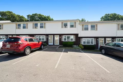 12 Ba Dr #G, North Attleboro, MA 02760