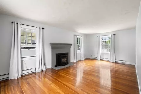 86 June St, Worcester, MA 01602 photo 11