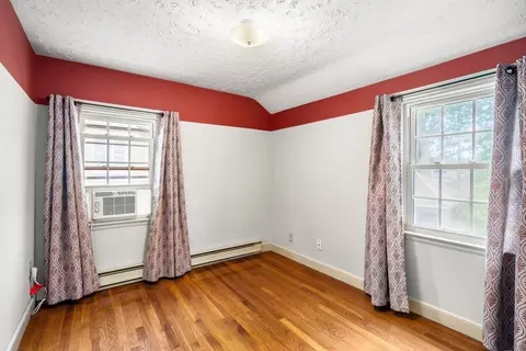 86 June St, Worcester, MA 01602 photo 22