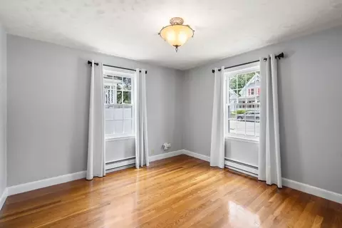 86 June St, Worcester, MA 01602 photo 9