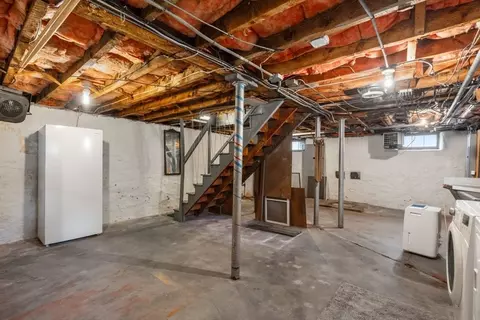 86 June St, Worcester, MA 01602 photo 25
