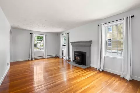 86 June St, Worcester, MA 01602 photo 13