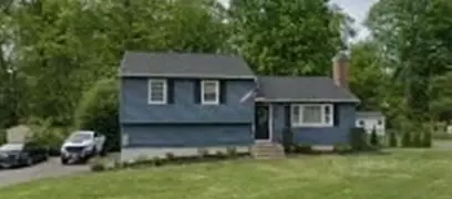 45 Leicester St, Oxford, MA 01537